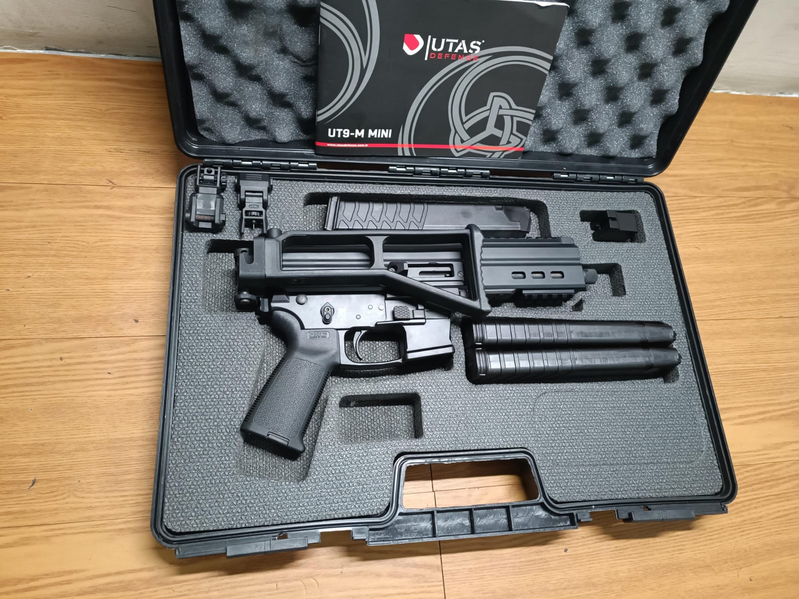 UTAS DEFENSE UT9-M MINI NEGRO